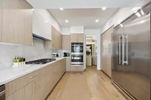 7528 Chevy Chase Dr, Houston, TX 77063 - Photo 10