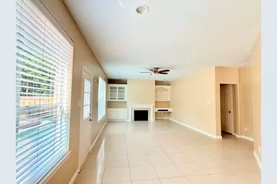 14910 White Forge Ln Lane, Sugar Land, TX 77498 - Photo 6
