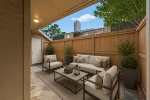 10555 Turtlewood Ct, Houston, TX 77072 - Photo 16