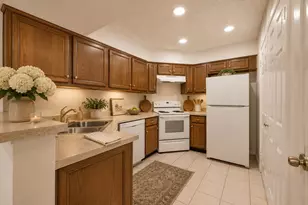 10555 Turtlewood Ct, Houston, TX 77072 - Photo 8