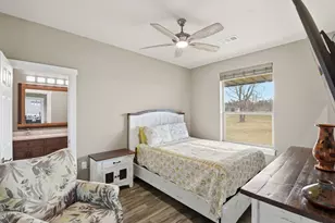 369 Air Park Dr, Livingston, TX 77351 - Photo 18