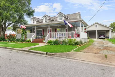 410 N Cochran Street, Bellville, TX 77418 - Photo 2