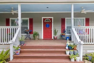 410 N Cochran St, Bellville, TX 77418 - Photo 4