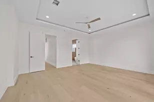 12955 Kimberley Ln, Houston, TX 77079 - Photo 10