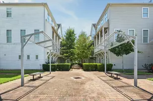 8805 Kolbe Bend Ln, Houston, TX 77080 - Photo 2