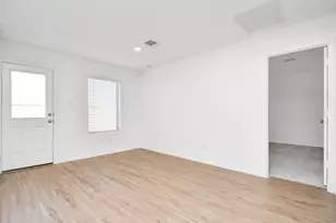 27010 Breakaway Ln, Katy, TX 77493 - Photo 16