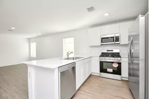 27010 Breakaway Ln, Katy, TX 77493 - Photo 14