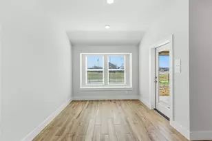 207 Orchard Laurel Dr, Alvin, TX 77511 - Photo 12