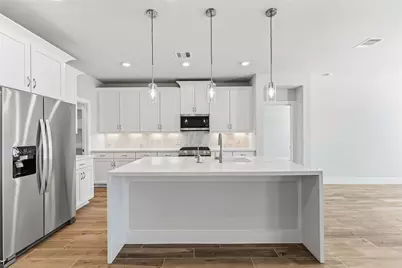 207 Orchard Laurel Drive, Alvin, TX 77511 - Photo 8