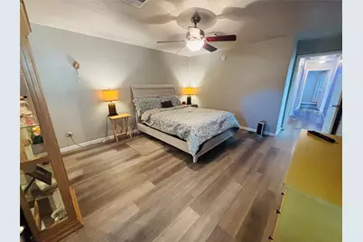 2207 Cottonwood Court, Missouri City, TX 77459 - Photo 12