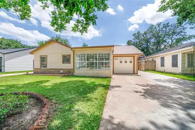 1309 Jefferson Street, Baytown, TX 77520 - Photo 1