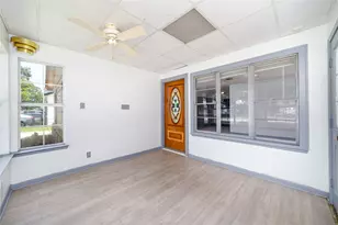1309 Jefferson St, Baytown, TX 77520 - Photo 6
