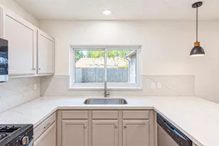 18015 Brooknoll Dr, Houston, TX 77084 - Photo 24
