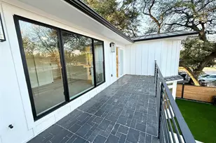 1617 Common St, Houston, TX 77009 - Photo 16