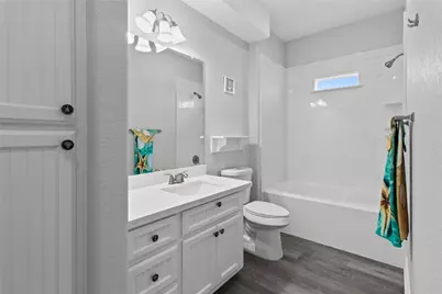 2031 Bluewater Hwy, Surfside Beach, TX 77541 - Photo 8