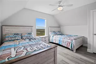 2031 Bluewater Hwy, Surfside Beach, TX 77541 - Photo 14