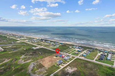 2031 Bluewater Hwy, Surfside Beach, TX 77541 - Photo 22