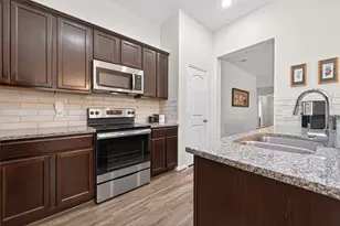 166 Cobblestone Ln, Cleveland, TX 77327 - Photo 14