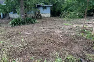 260 Bayou Dr, Rose Hill Acres, TX 77657 - Photo 6
