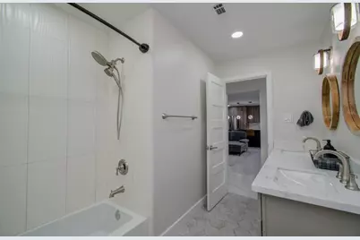 5539 Edith Street, Houston, TX 77081 - Photo 26