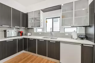 406 Pacific St, Houston, TX 77006 - Photo 20