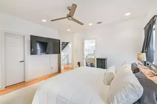 406 Pacific St, Houston, TX 77006 - Photo 22