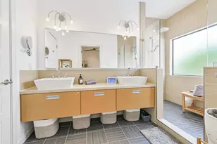 406 Pacific St, Houston, TX 77006 - Photo 24