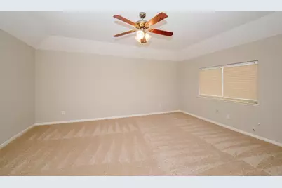 3423 Hidden Creek Drive, Sugar Land, TX 77479 - Photo 16