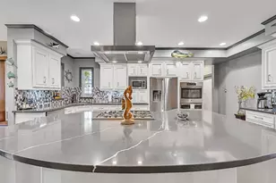 3934 Tres Dr, Galveston, TX 77554 - Photo 12