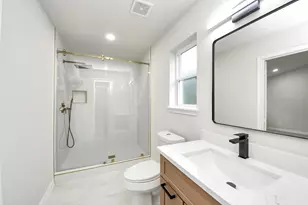 10806 Olympia Dr, Houston, TX 77042 - Photo 26