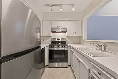 615 Kipling Street #5, Houston, TX 77006 - Photo 6