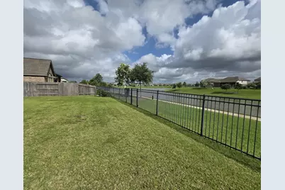 13803 Village Glen Lane, Rosharon, TX 77583 - Photo 26