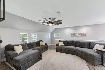 819 Sentinel Oaks, Pinehurst, TX 77362 - Photo 10