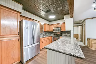 2505 County Rd 639, Dayton, TX 77535 - Photo 8