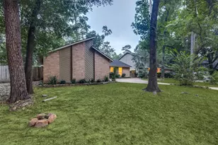 3119 Village Woods Dr, Houston, TX 77339 - Photo 2