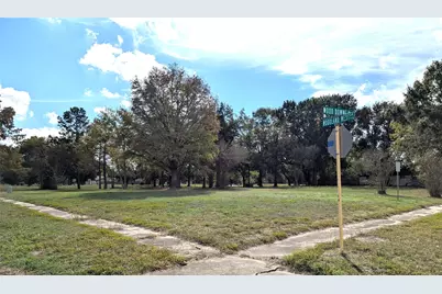 7154 Woodland West Drive, Houston, TX 77040 - Photo 14