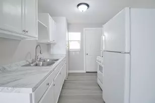 6010 Collingsworth, Houston, TX 77026 - Photo 8