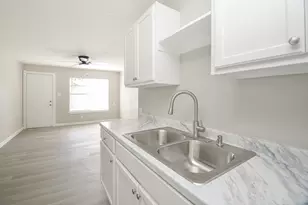 6010 Collingsworth, Houston, TX 77026 - Photo 10