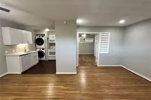 3520 Garrott, Houston, TX 77006 - Photo 4