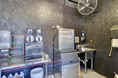 710 S May Street, Madisonville, TX 77864 - Photo 24