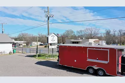 710 S May Street, Madisonville, TX 77864 - Photo 40