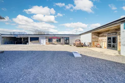 710 S May Street, Madisonville, TX 77864 - Photo 12