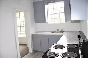 7017 Sherman St, Houston, TX 77011 - Photo 6