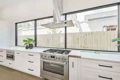 3720 Ella Boulevard, Houston, TX 77018 - Photo 12