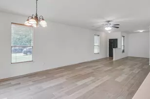 18206 Westridge Bend Ln, Cypress, TX 77433 - Photo 4