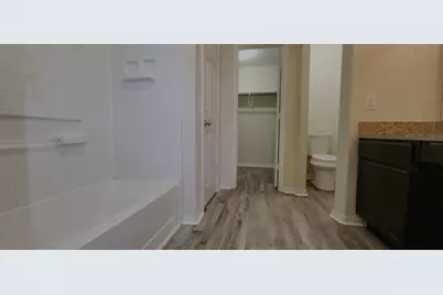 2535 Kiplands Way Drive, Houston, TX 77014 - Photo 30
