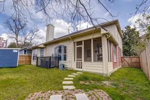 2811 Princeton St, Houston, TX 77009 - Photo 34