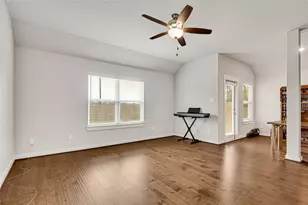 30280 Kingston Heath Dr, Cleveland, TX 77327 - Photo 10