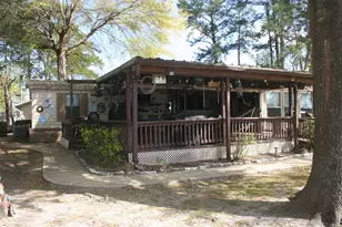 24 Lazy Bend Dr, Huntsville, TX 77320 - Photo 18