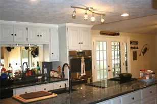 24 Lazy Bend Dr, Huntsville, TX 77320 - Photo 28